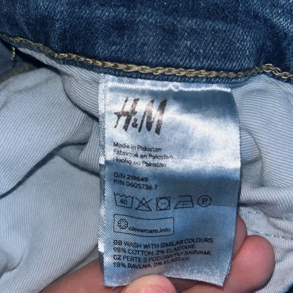 Light blue skinny jeans H&M, 34L, stretchy - Picture 4 of 7